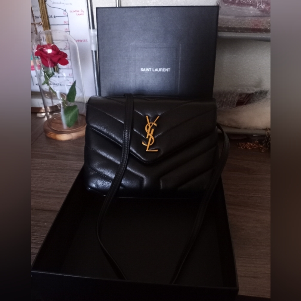 YSL Toy LouLou Black crossbody bag